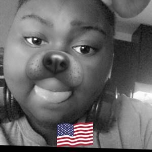 Meet your Posher, Taja